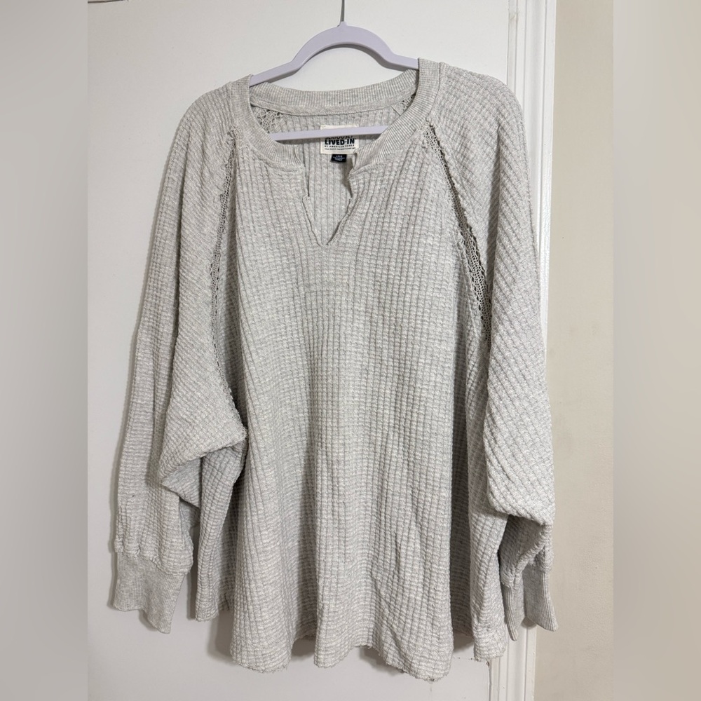 Aerie Light Gray V-Neck Sweater